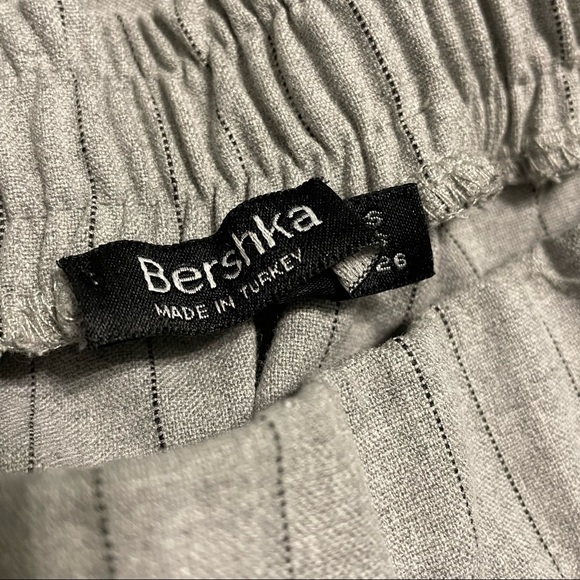 Bershka Ankle Trousers - Picture 5 of 7